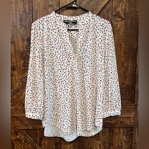 Karl lagerfeld women's white polka dot blouse EUC size‎ medium